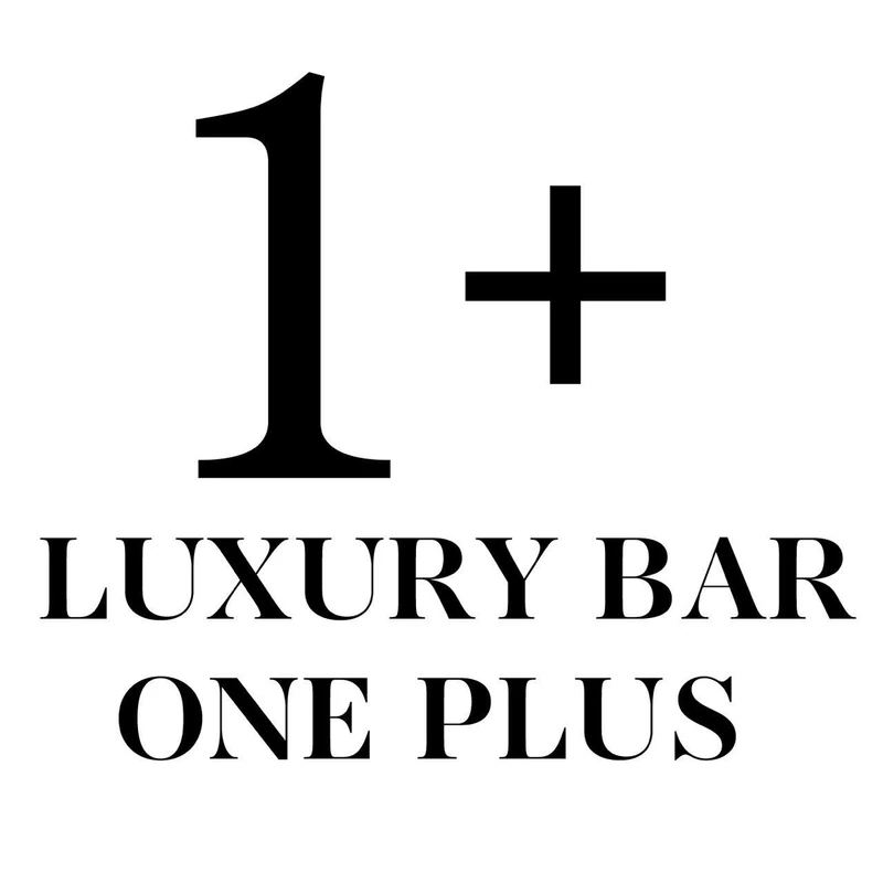 LUXURY BAR 1+ ロゴ